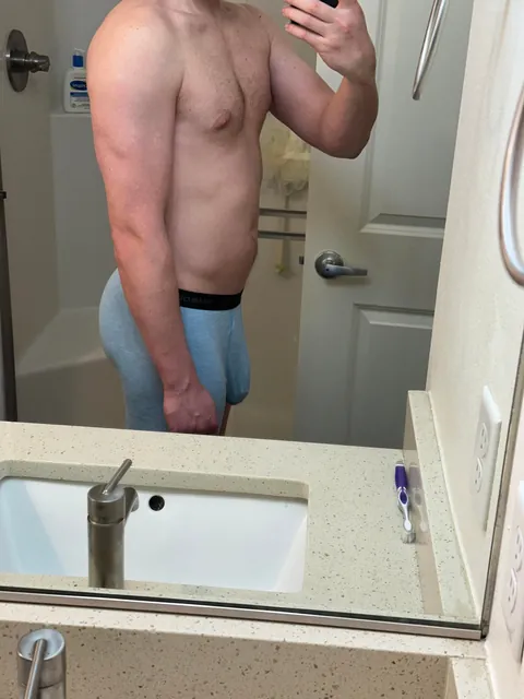 28 straight pick a bulge