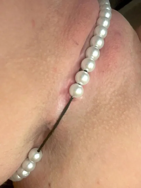 5 ✨ …das perlt 🖤 die Perlen dazwischen fühlen sich übrigens ziemlich gut an 😉 (f)