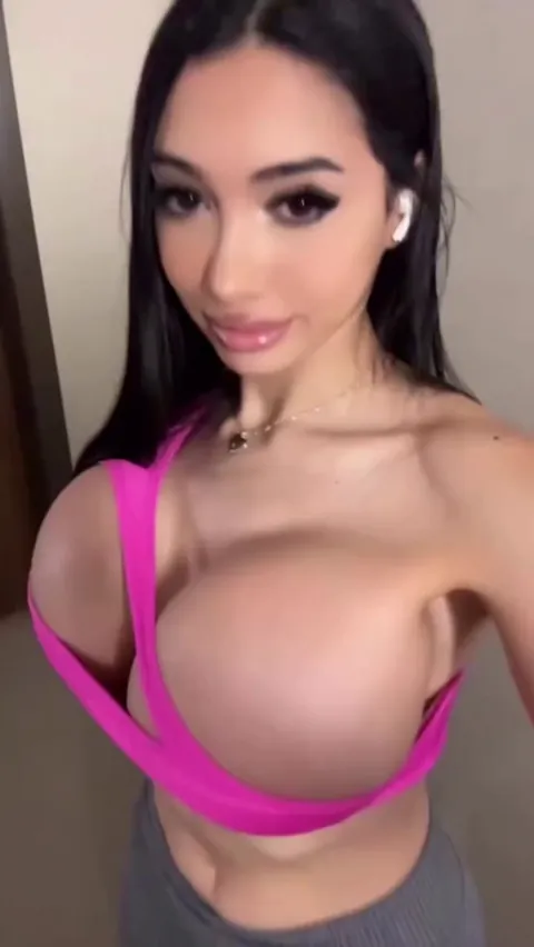 Huge bouncing bimbo tits