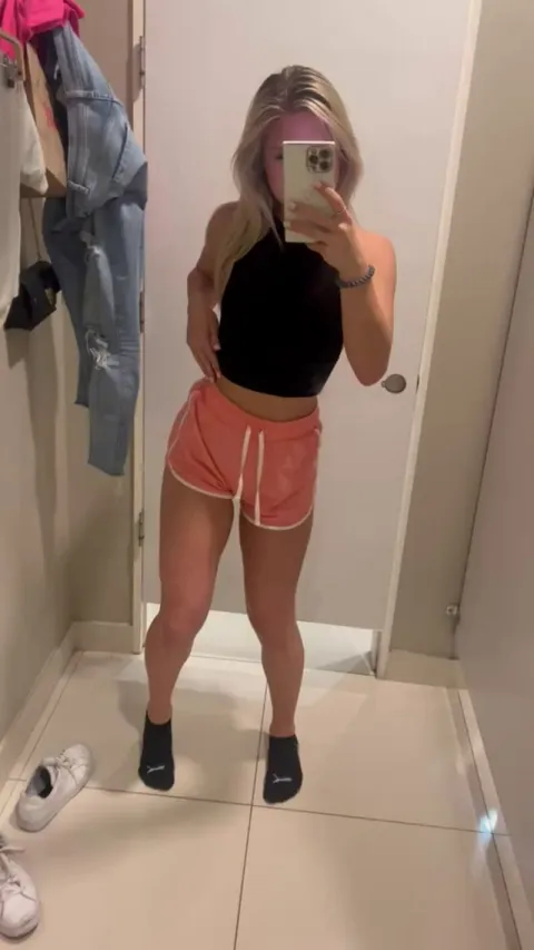 Am I the only one who likes to fuck in the fitting room?