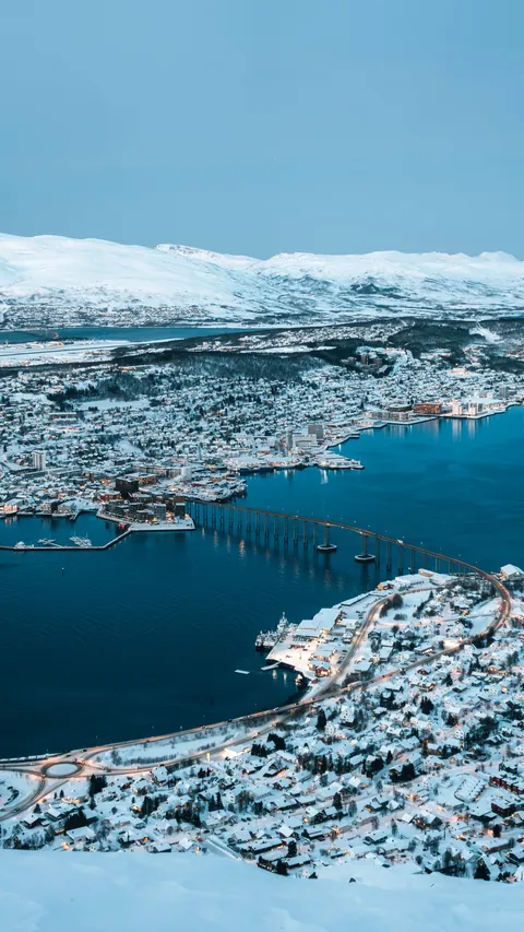 Some of my photos from Tromsø, Norway in mid January