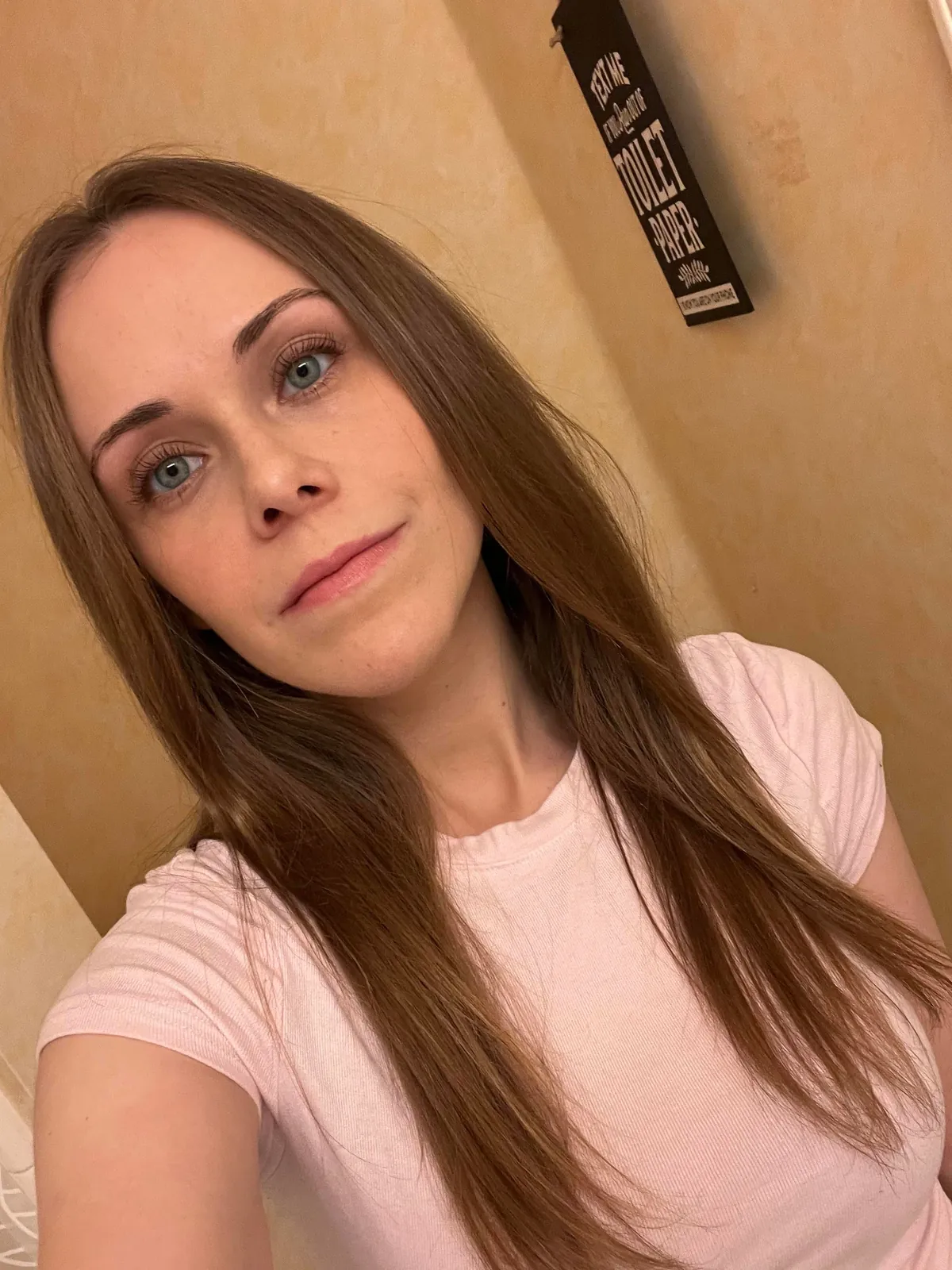 23f try and make it funny I need a good laugh 