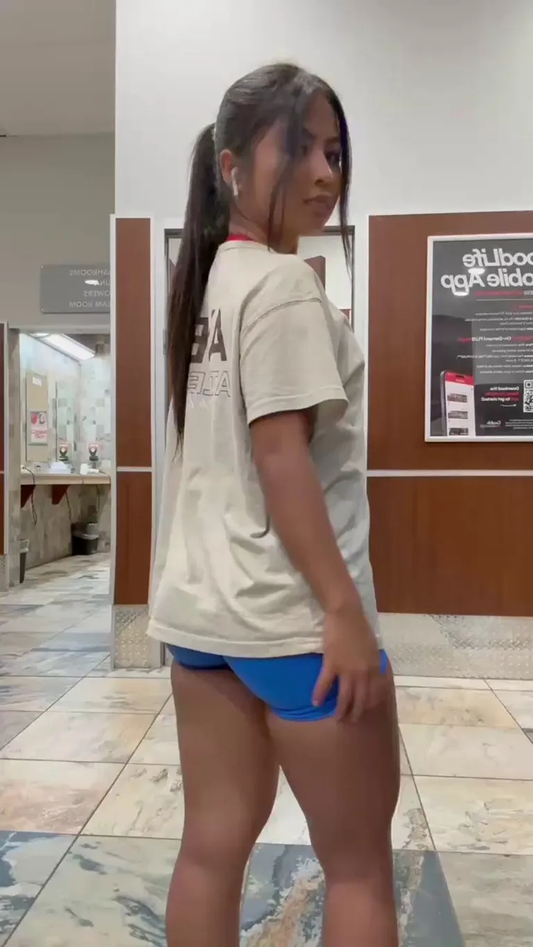 College filipina getting ready for gym