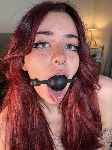 Make sure your fucktoy quiet