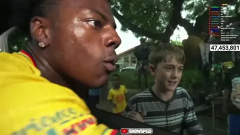 iShowSpeed ​​tried to explain to Zimbabwe's ‟white speed“ not to get into a stranger's car to no avail