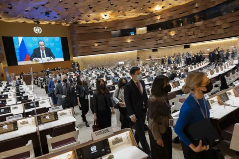 Members of the UN Council walking out on the speech of Russia's Minister of Foreign Affairs