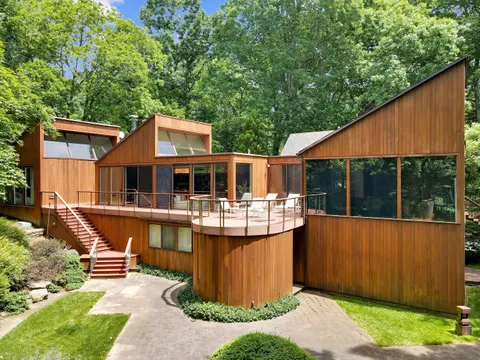 Wooden House (Greenwich, Connecticut, US)