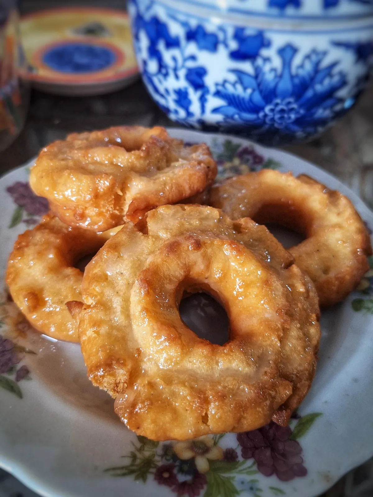 [Homemade] Old-fashioned Sour Cream Donuts