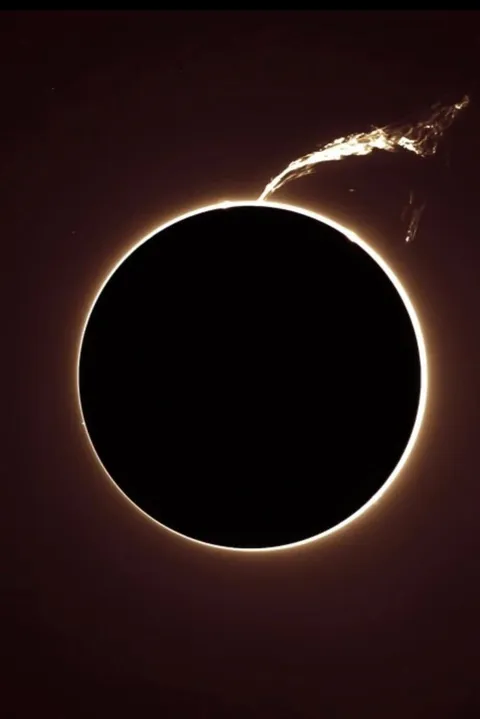 A giant solar flare, about 600,000 km high, photographed at Japan's Norikura Observatory on July 21, 1992