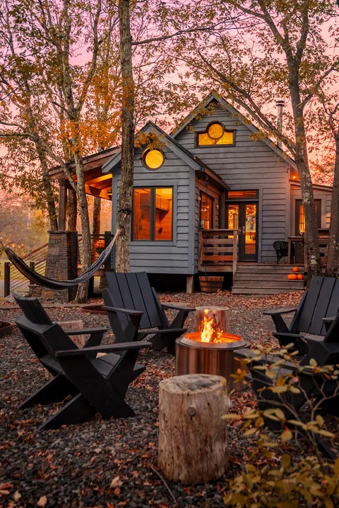 Woodstock Cabin Cozy Fireside Setup