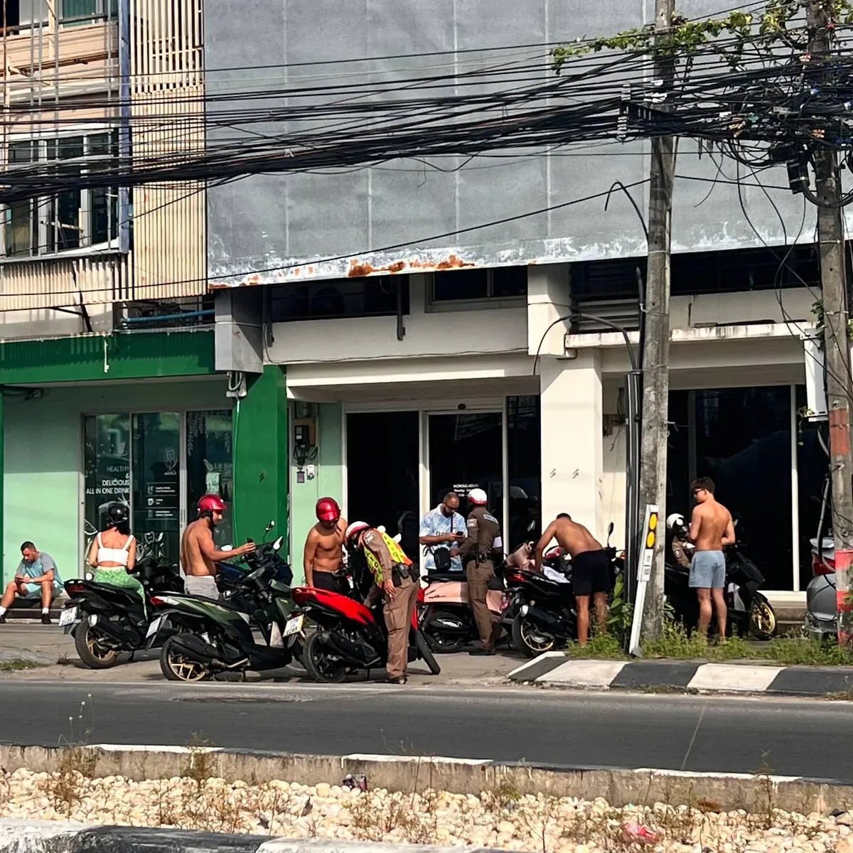 When in Thailand, please wear a shirt when you’re not at a hotel or on the beach