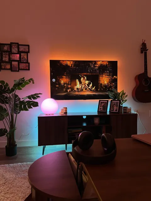 Cozy lighting in my living room