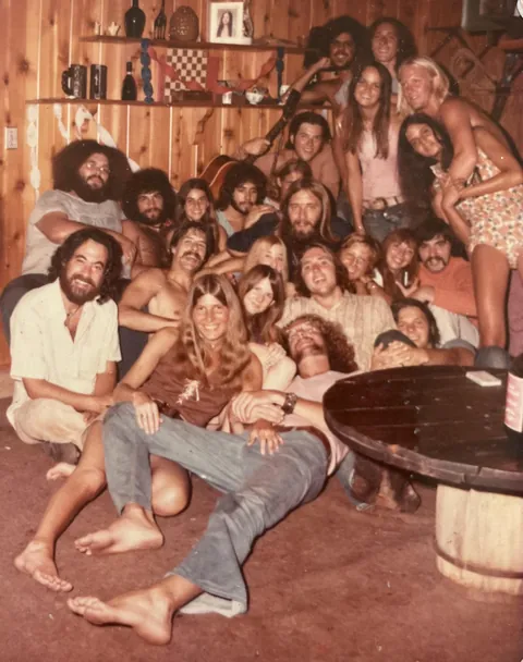 Just a bunch of hippies, 1976