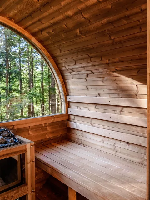 Treehouse Cabin Deck