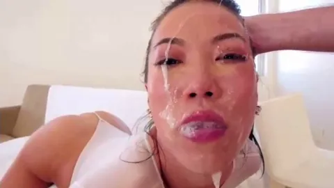 Sloppy Facefuck