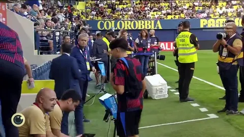 Flick’s reaction to 16 year old Toni Fernandez climbing over his seat 