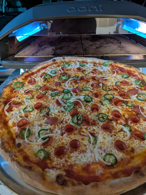 [homemade] 20" NY Style Pepperoni, Jalapeno and Onion