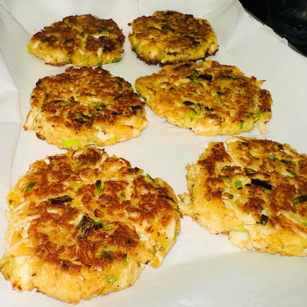 Caught a bunch of blue crabs this morning with my son. Now they are on the table tonight blue crab crab cakes 