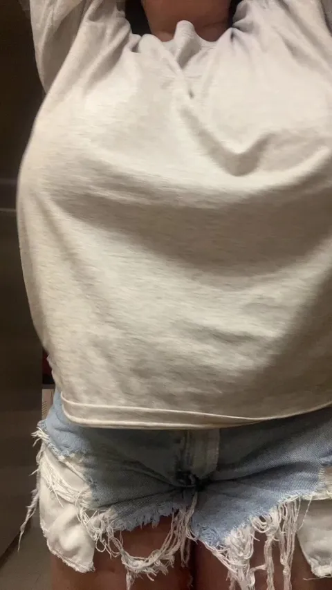 Have you ever fucked a busty asian girl like me? if not do you want to [Drop]