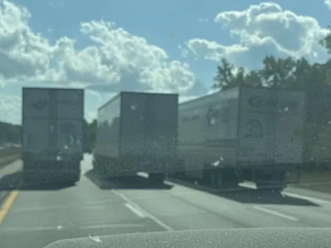 Got cut off so they could do this. No trucks left lane signs every mile.