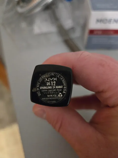 In Search of a Duplicate of My Wife's Favorite Lipstick