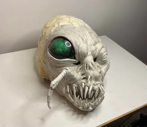 Here’s an insectoid mutant mask I’m working on with air-drying clay.