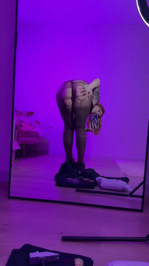 Nobara's spankable booty (Kuroitsne)