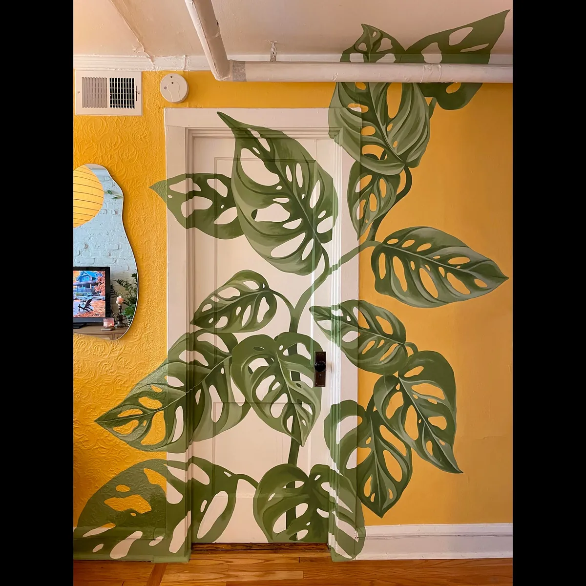 Finally finished decorating my cozy garden unit in Chicago, IL!