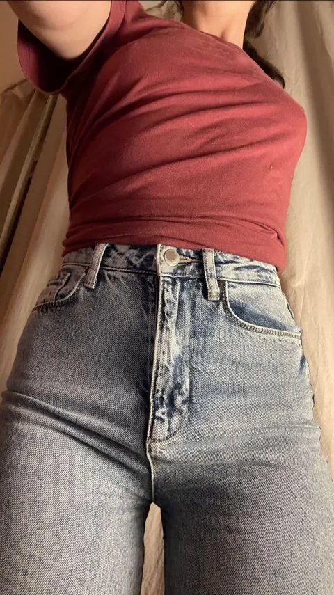I am all yours. 💋 Push your dick in my ass and relieve yourself. 🤍