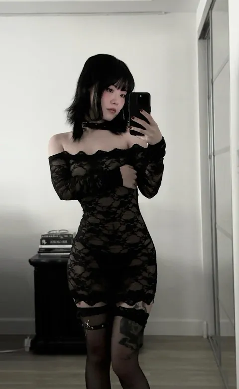 Your first encounter with a goth Japanese girl… you have one word.. go &lt;3 