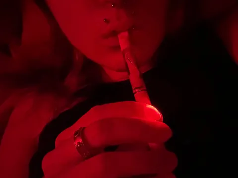 I want someone to get me stoned &amp; do what they want. tired of making my own choices rn🧎‍➡️ [nb]
