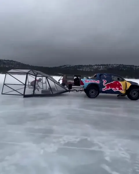 Speed skating at 103 km/h