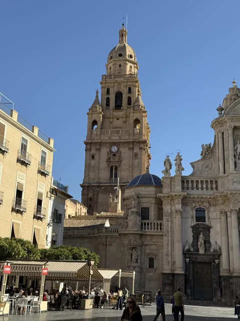 Visit to Spain: 2 weeks Alicante/Murcia/Barcelona