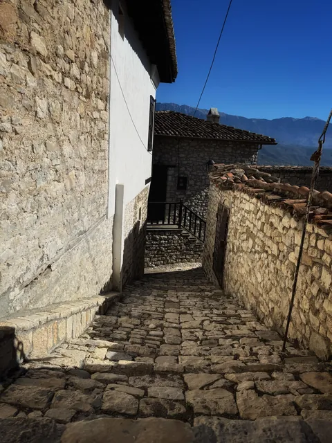 Albania is criminally underrated 🇦🇱 -Stunning landscapes, affordable travel, and genuinely kind people