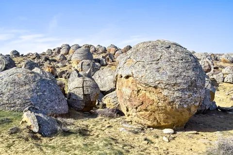Mangystau - the colourful mountains and plateaux of Kazakhstan