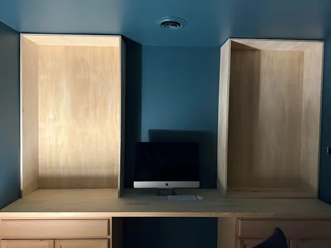 My amazing husband built me these built in bookcases with a desk for Christmas! I’m the dreamer and he’s makes all of my dreams come true! What do you guys think? Will you show him some love?! 