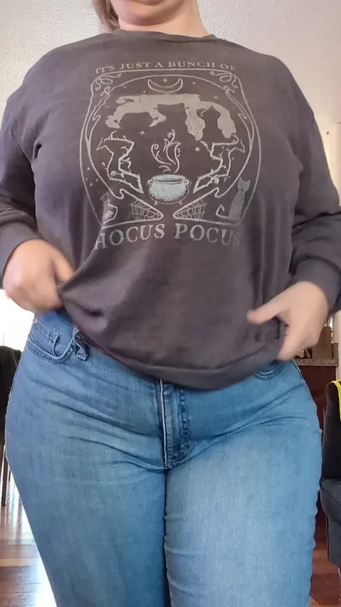 Sharing because I know chubby mombods are just your type