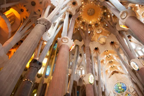 The unfamiliar geometry of Sagrada Familia's ceiling in Barcelona