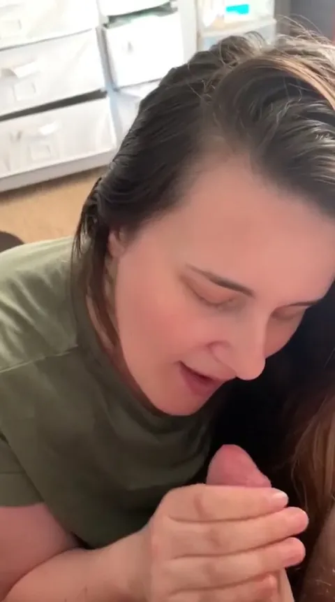 She says thank you after being covered in ropes 