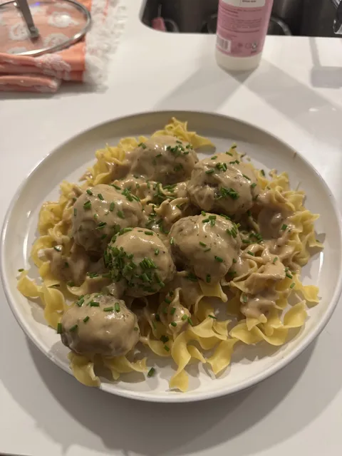 [homemade] Swedish meatballs