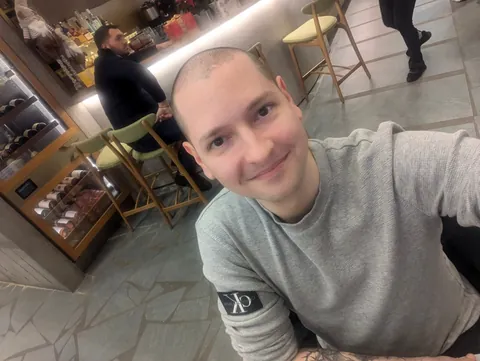 36 year old, lost both parents in the last 6 months and wife of 10 years emotionally cheated on me. Make me feel anything!