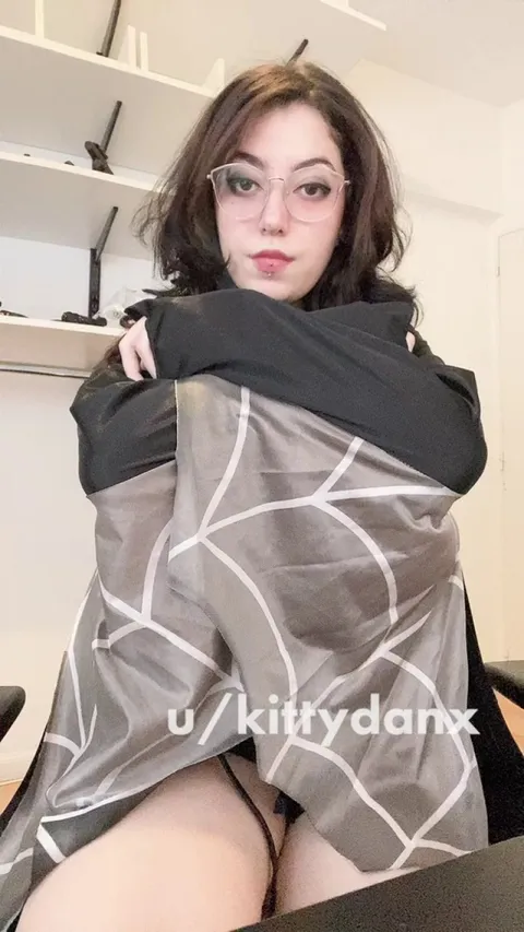 Hiding something big behind my bat wings 🦇