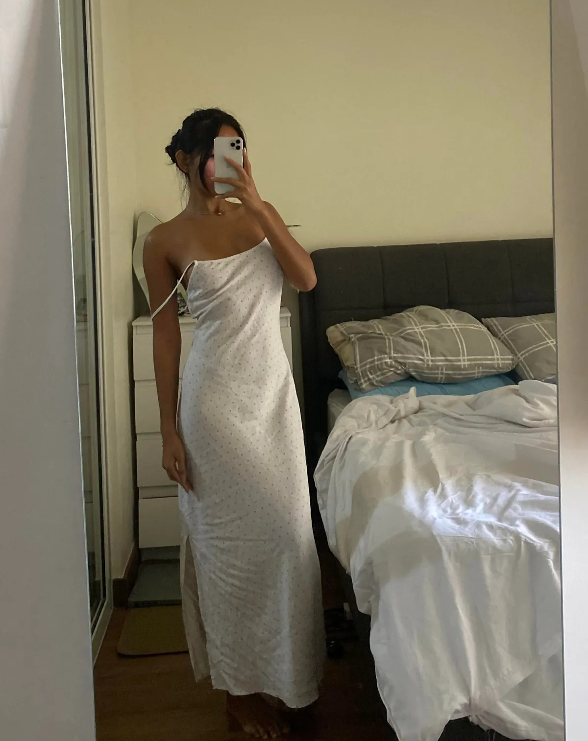 Swipe to see what’s under my sunday church dress