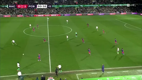 Joan Garcia save vs Racing Santander 90+4'