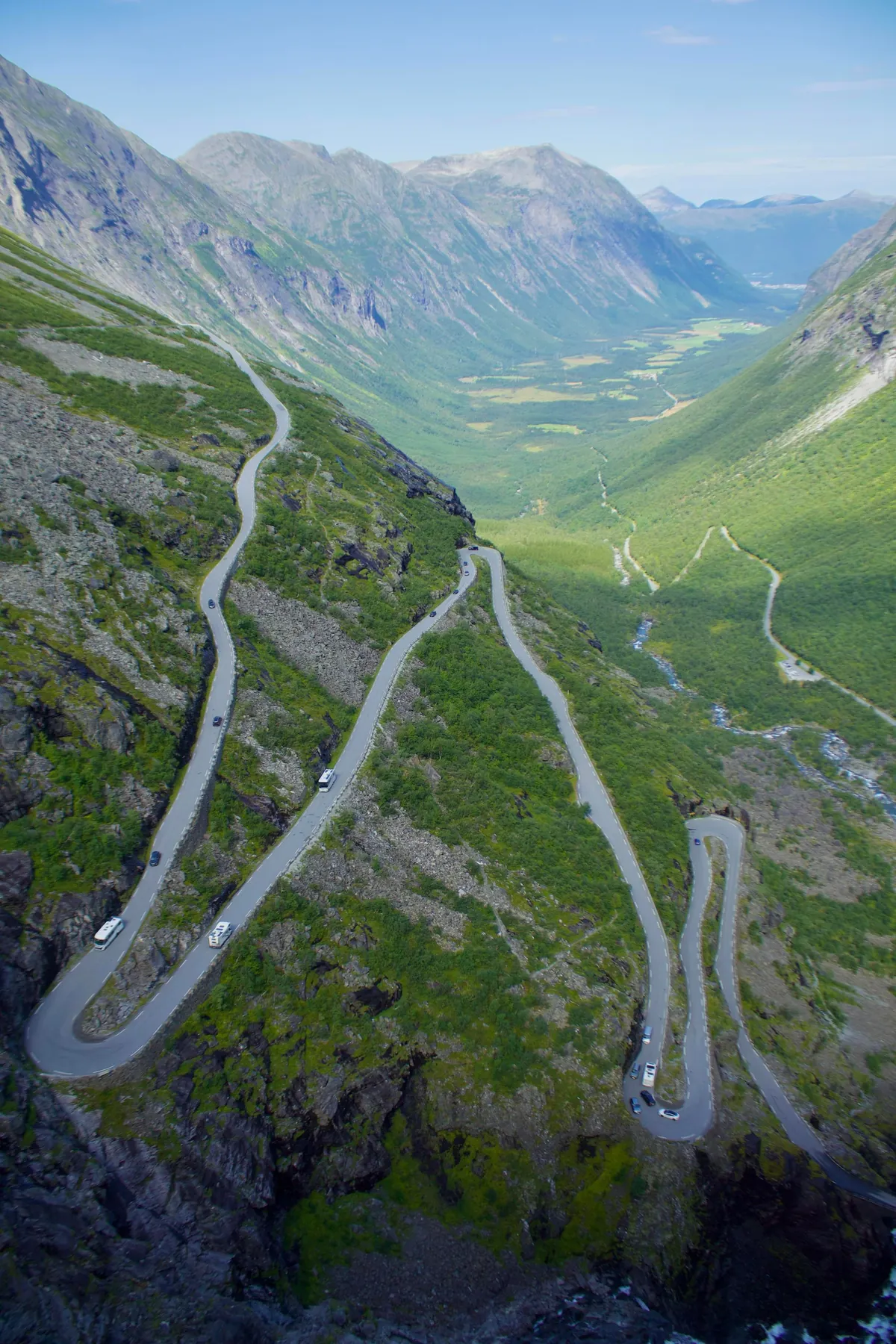 8 summer days in the Norwegian fjords 🌸🌿⛰️