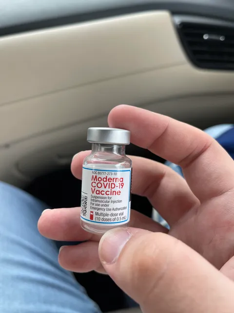 My dose was the last of the bottle, so the pharmacist let me keep it as a souvenir.