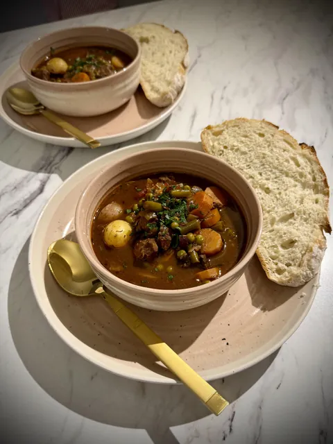[Homemade] first beef stew &amp; crusty bread loaf of the season