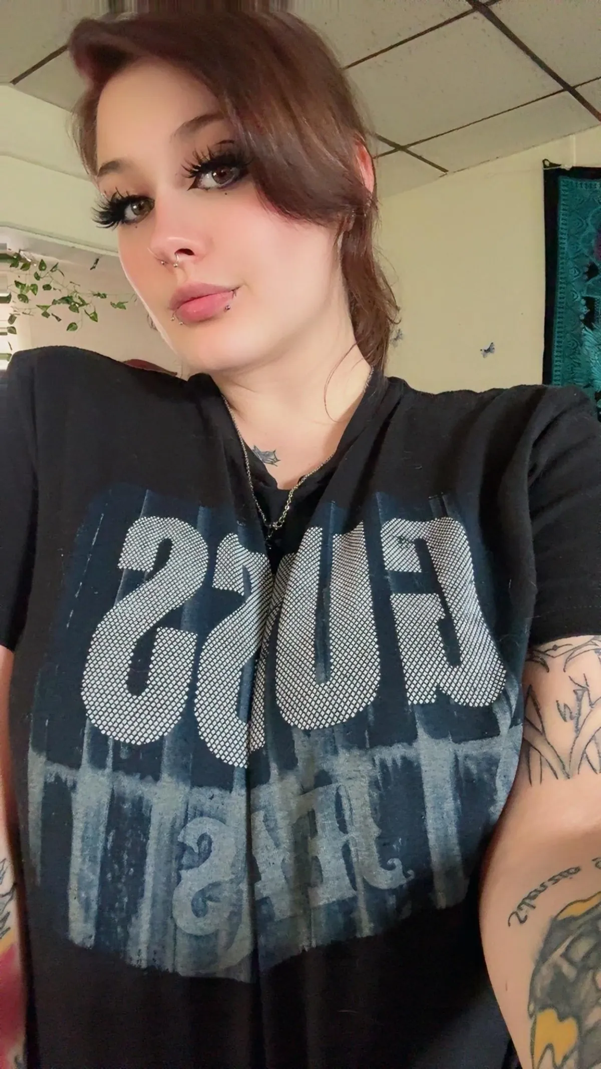 Swipe for a surprise 🫣💕