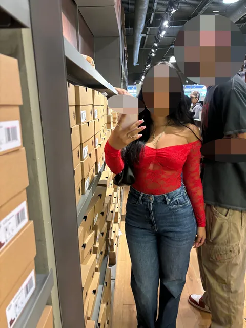 (19F)(20M) (SD/LA) Me and my Latina gf, looking for other couples, but if anyone’s looking for a clean young hung experienced bull, I’m your guy.