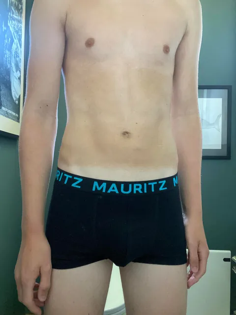 Swipe to undress me